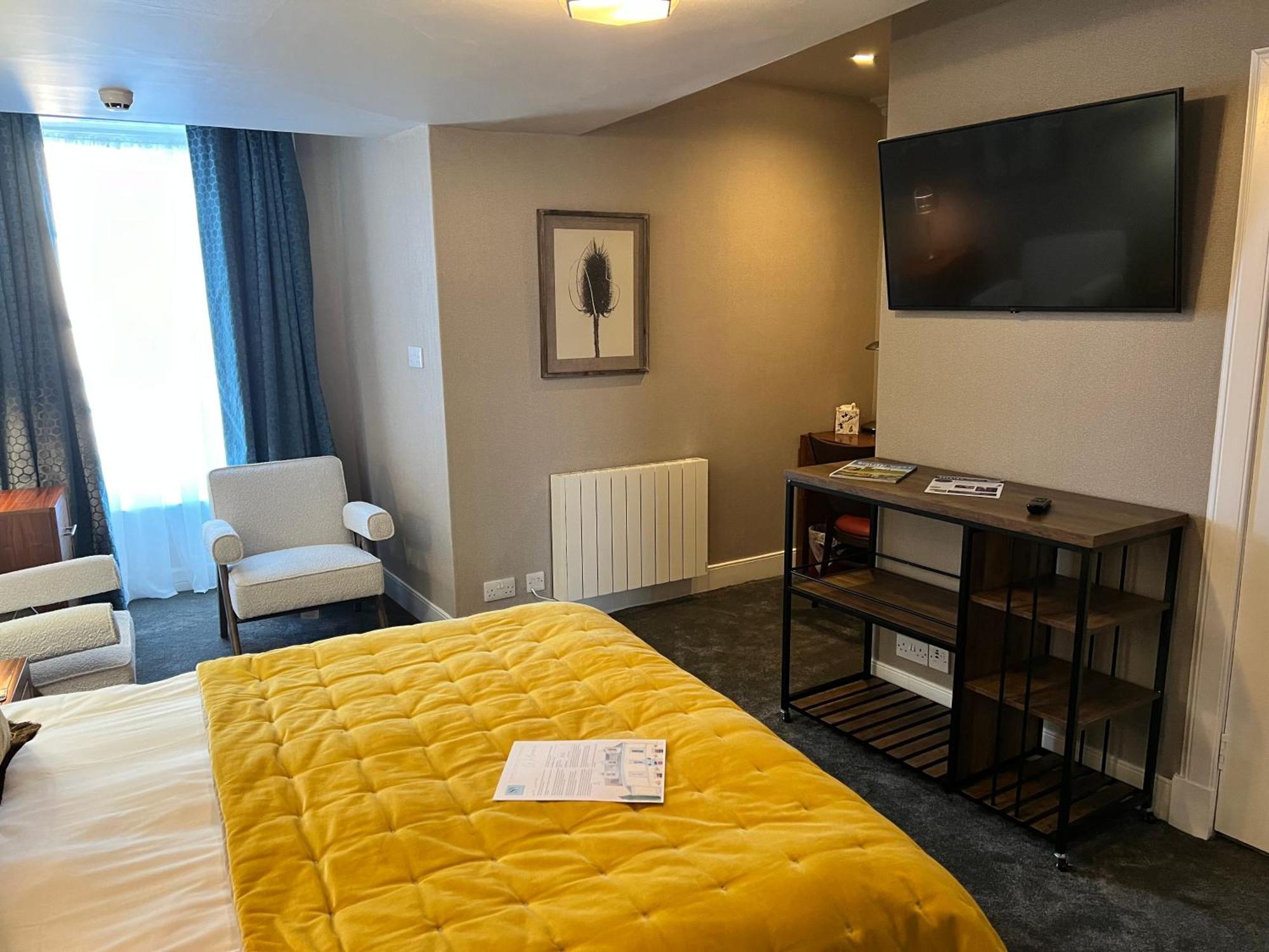 Selkirk Arms Hotel Kirkcudbright Ngoại thất bức ảnh